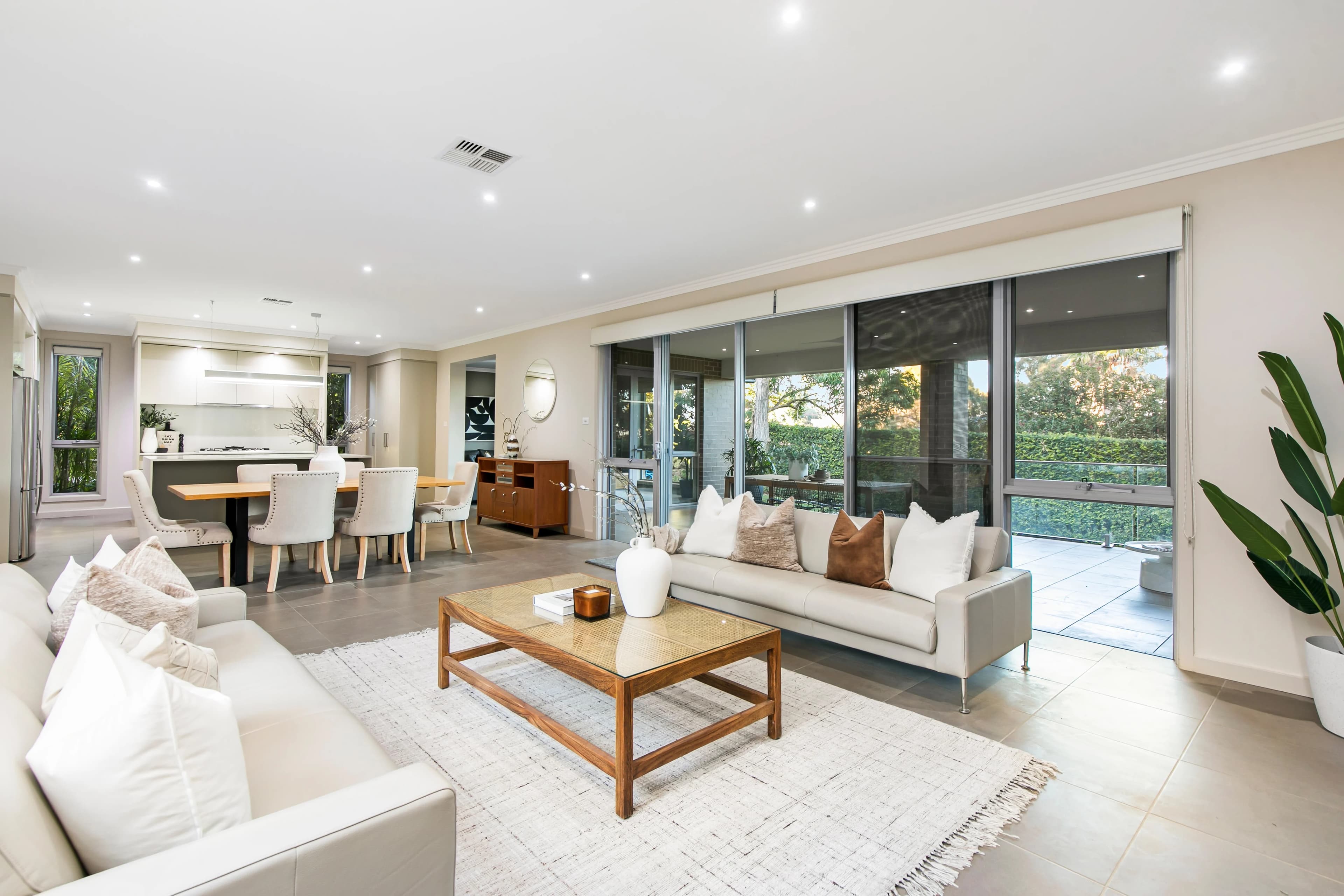 8 Brae Place, Castle Hill, NSW, 2154, Castle Hill - Thumbnail 3