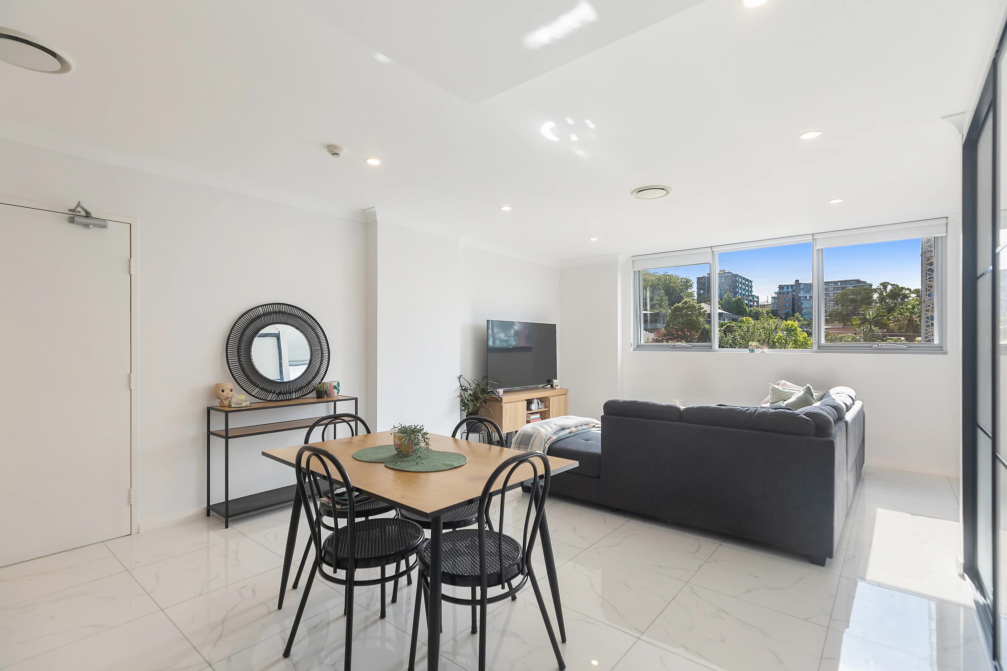 111/10-14 Fielder Street, West Gosford, NSW, 2250, West Gosford - Thumbnail 2