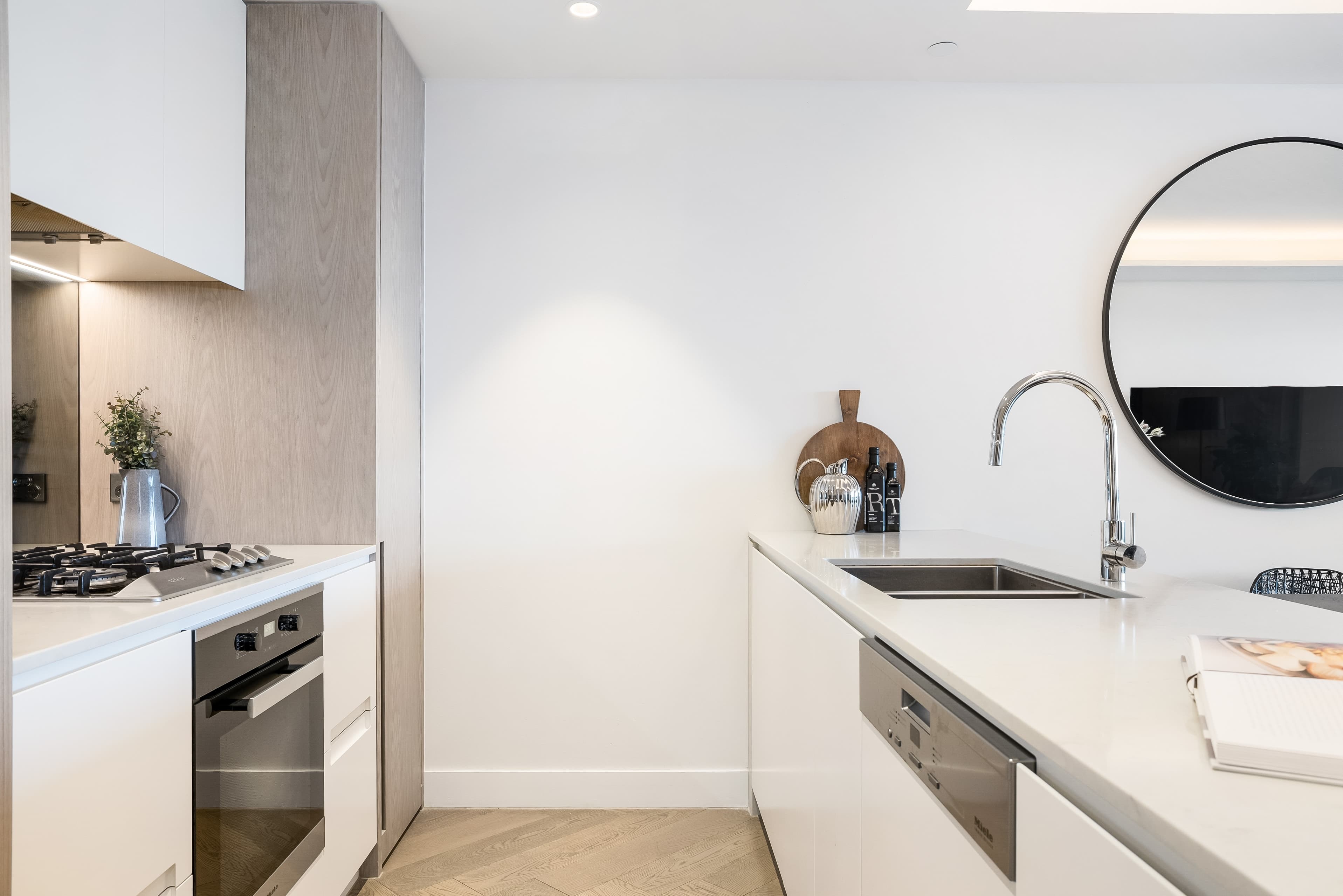 703/88 Alfred Street, Milsons Point, NSW, 2061, Milsons Point - Thumbnail 4