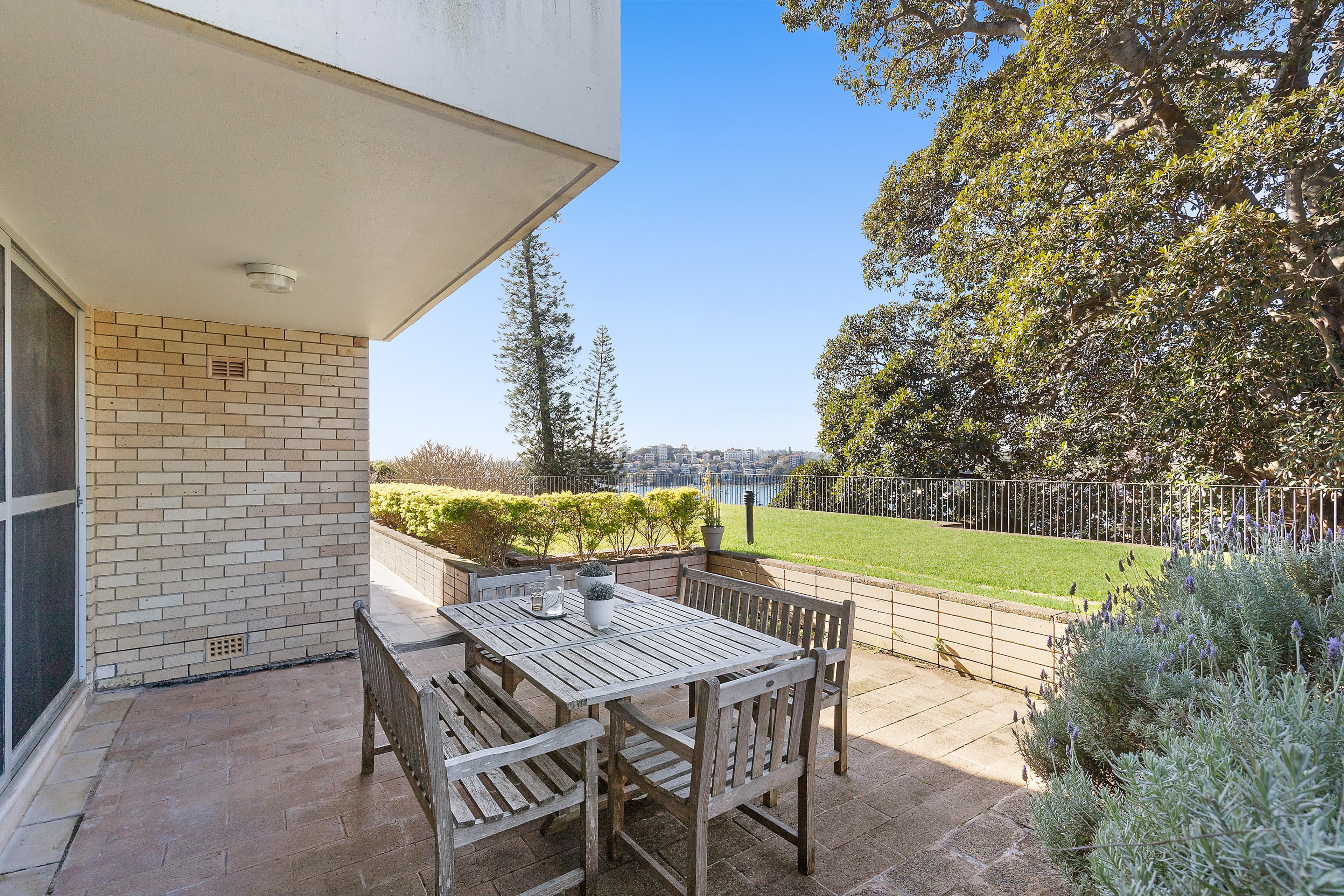 2/16-18 Eastbourne Road, Darling Point, NSW, 2027, Darling Point - Thumbnail 2
