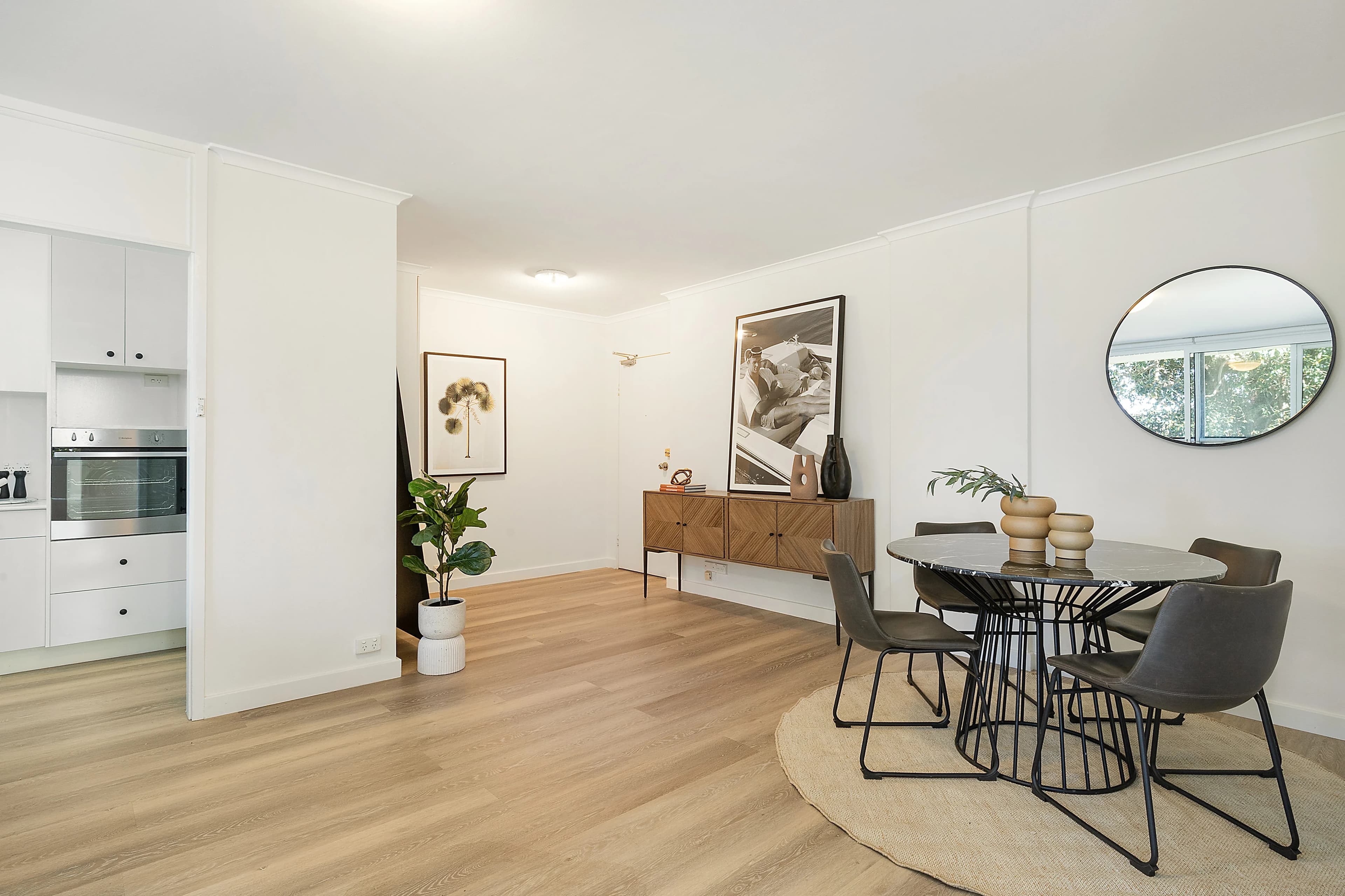 2/16-18 Eastbourne Road, Darling Point, NSW, 2027, Darling Point - Thumbnail 3