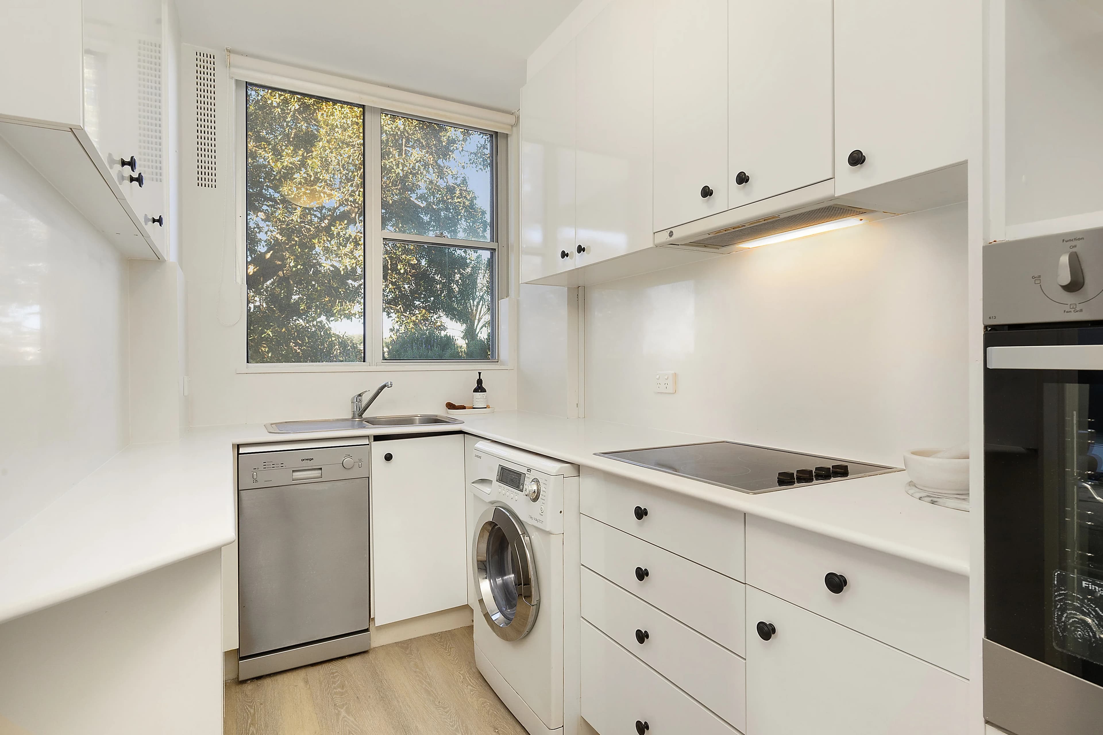 2/16-18 Eastbourne Road, Darling Point, NSW, 2027, Darling Point - Thumbnail 4