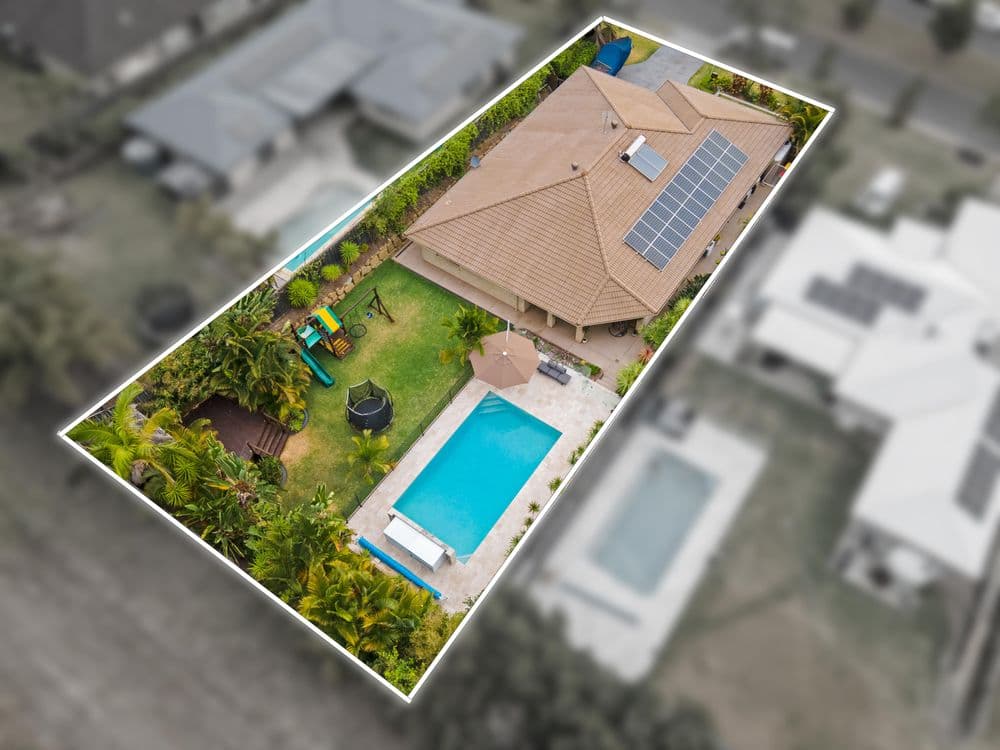 24 Bimberi Row, PACIFIC PINES, QLD 4211, Pacific Pines - Thumbnail 2