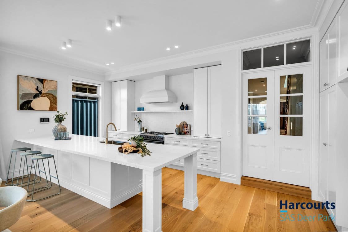 15A River Drive, AVONDALE HEIGHTS, VIC 3034, Avondale Heights - Thumbnail 3