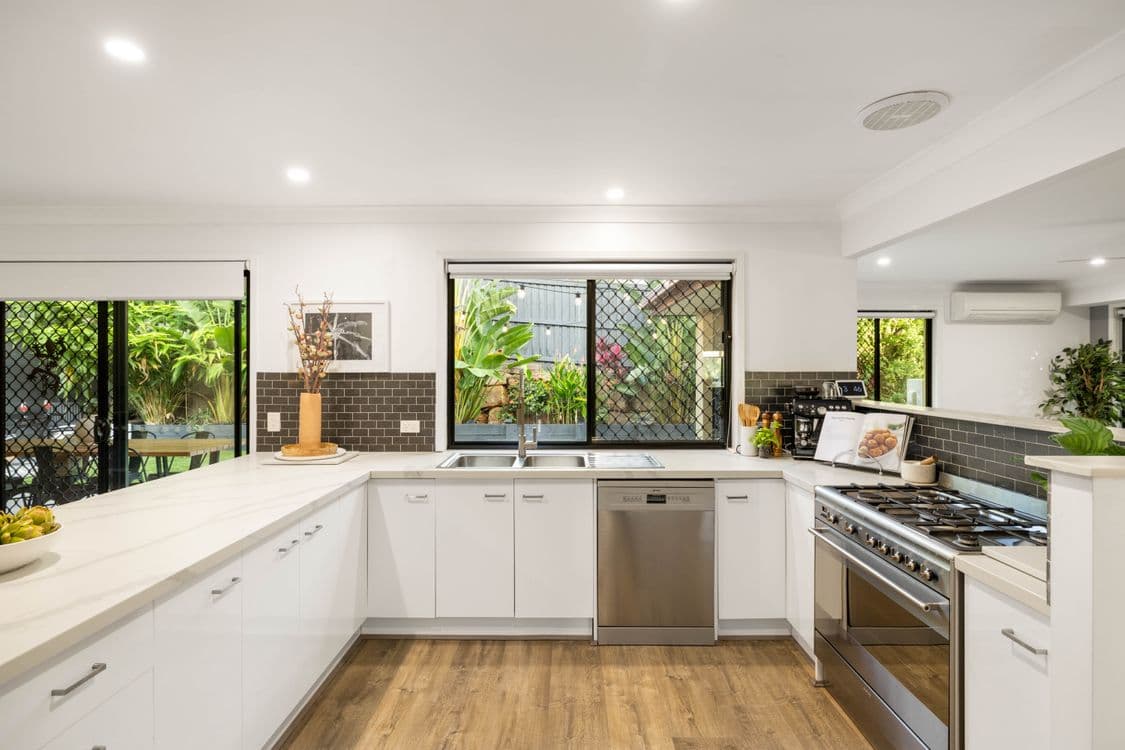 23 Whatmore Place, MANLY WEST, QLD 4179, Manly West - Thumbnail 3