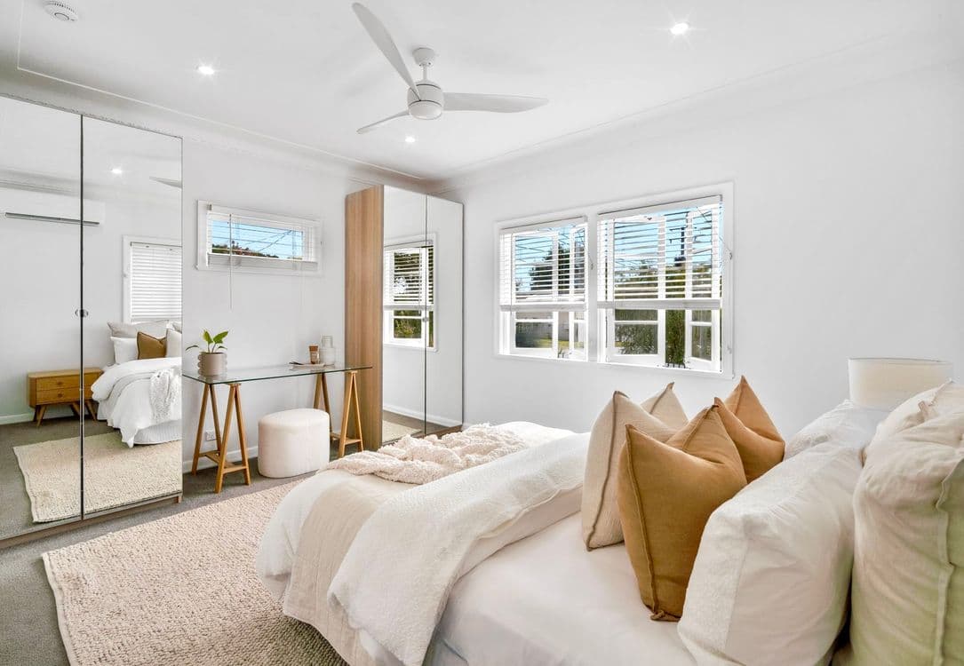 1 Iris Street, HOLLAND PARK WEST, QLD 4121, Holland Park West - Thumbnail 4