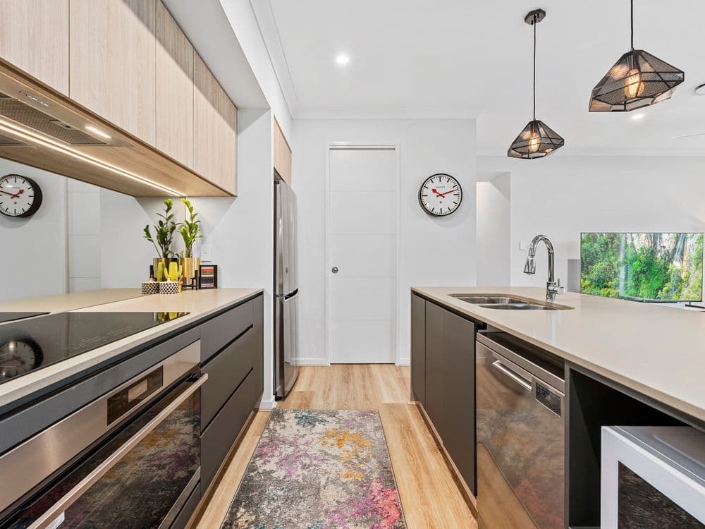 17 Vivienne Crescent, COOMERA, QLD 4209, Coomera - Thumbnail 4
