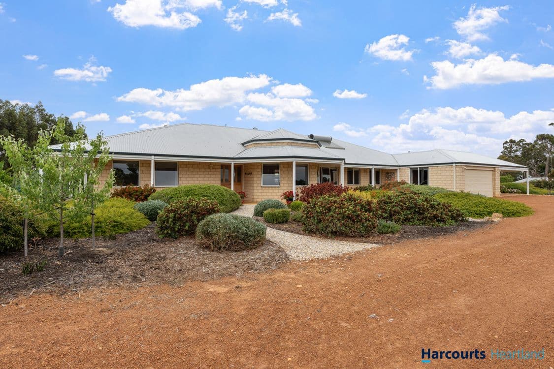37 Bramley Place, KANGAROO GULLY, WA 6255, Kangaroo Gully - Thumbnail 2