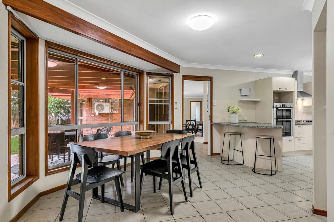 6 Tuckett Street, KENMORE HILLS, QLD 4069, Kenmore Hills - Thumbnail 7