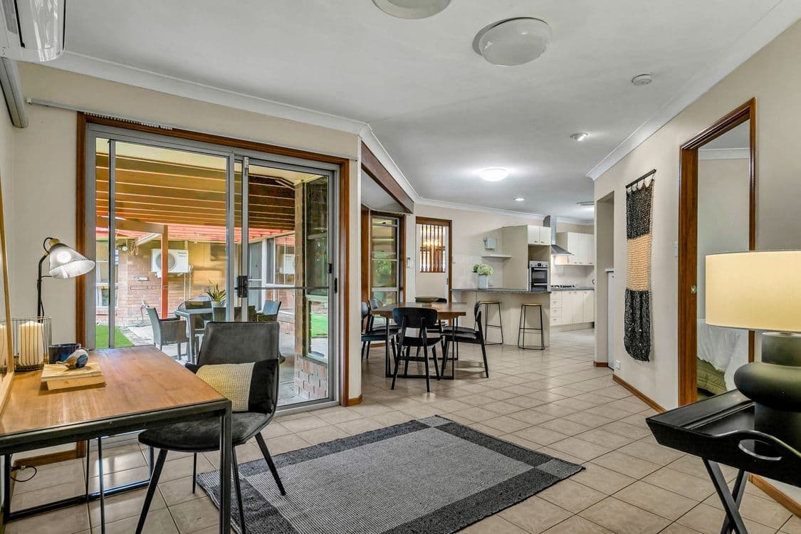 6 Tuckett Street, KENMORE HILLS, QLD 4069, Kenmore Hills - Thumbnail 8