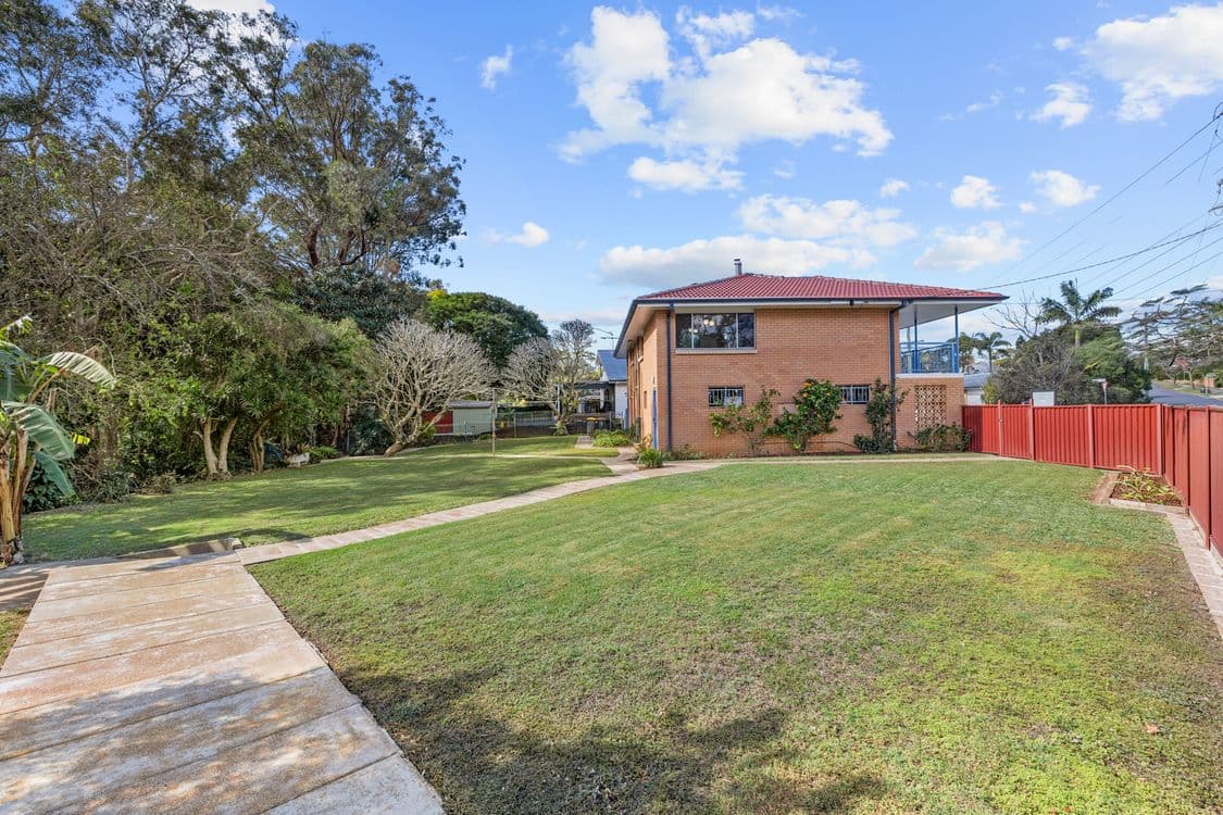 97 Cremin Street, UPPER MOUNT GRAVATT, QLD 4122, Upper Mount Gravatt - Thumbnail 2