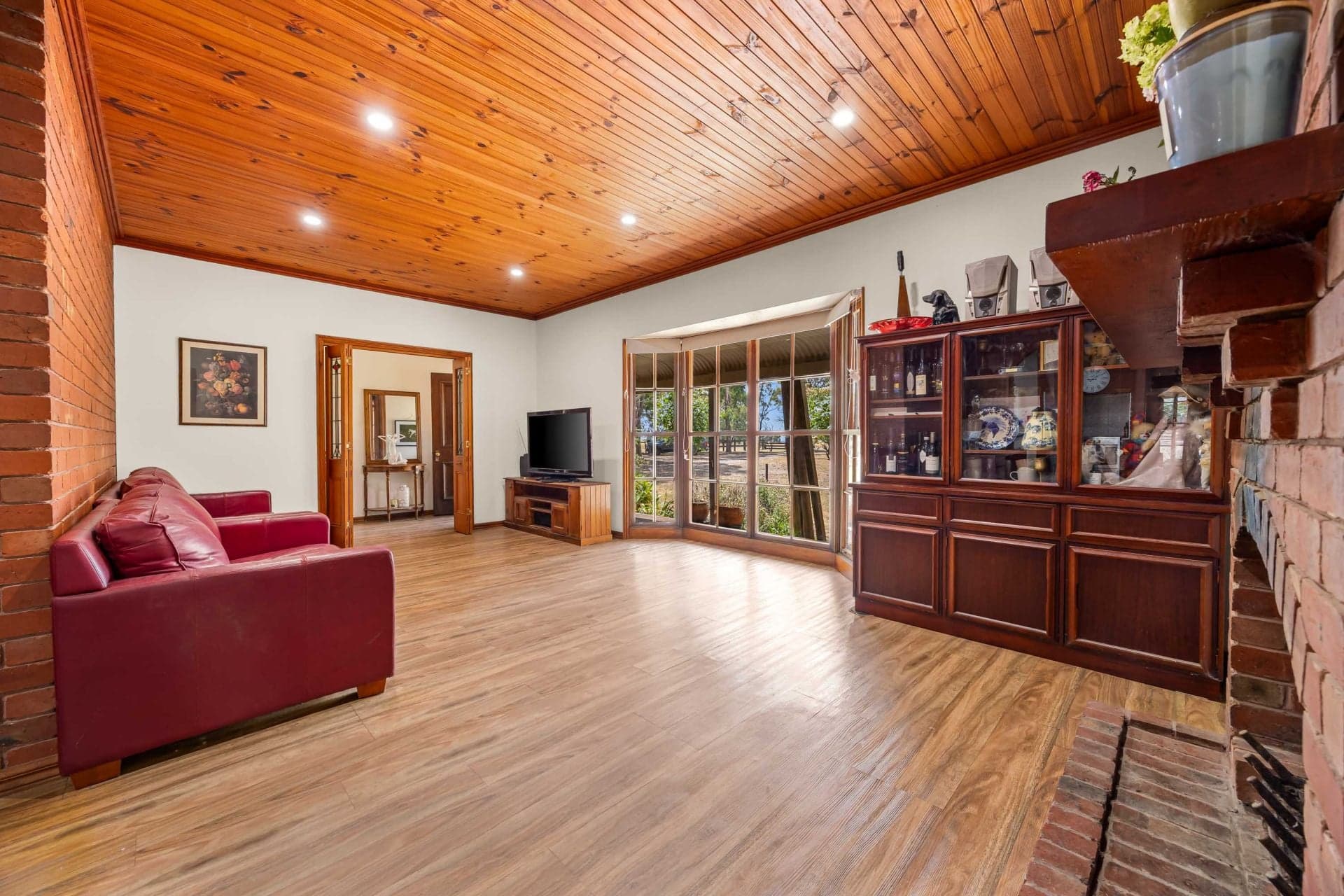 667 Haddon-Preston Hill Road, Snake Valley, Snake Valley - Thumbnail 5