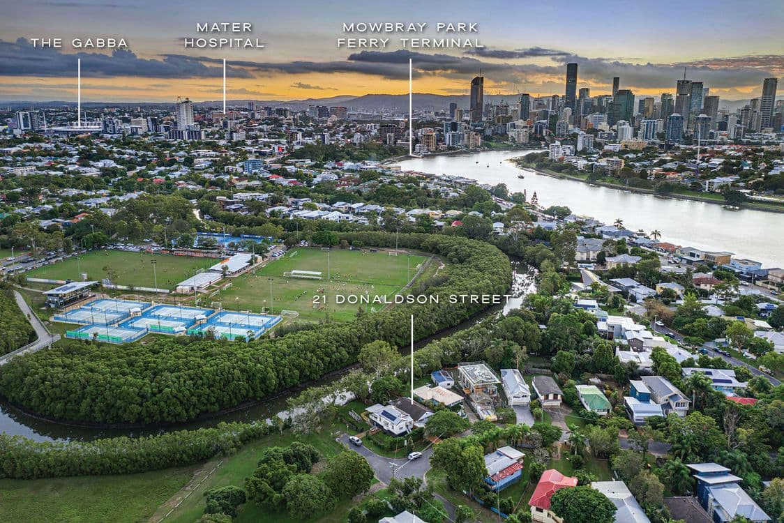 21 Donaldson Street, NORMAN PARK, QLD 4170, Norman Park - Image 1