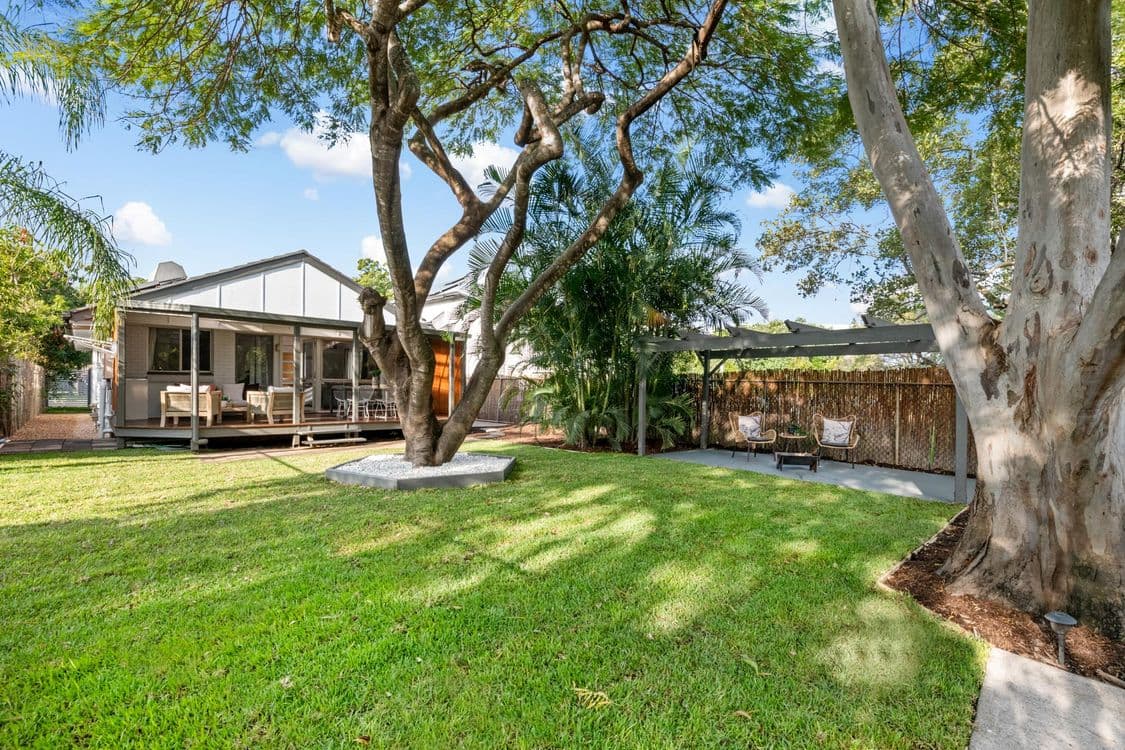 21 Donaldson Street, NORMAN PARK, QLD 4170, Norman Park - Thumbnail 2