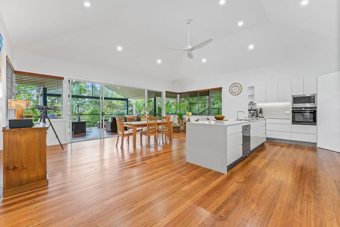 19-21 Sehmish Court, Bonogin, QLD 4213, Bonogin - Thumbnail 2