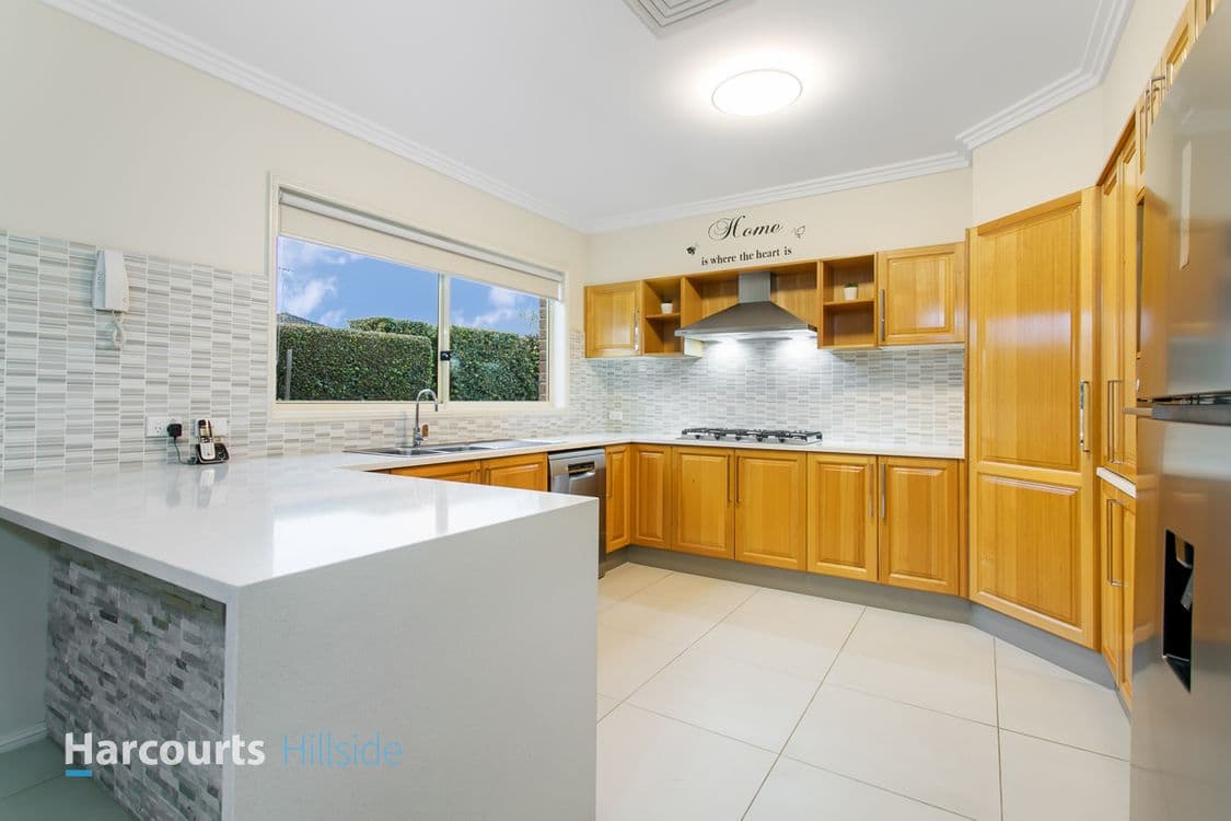 14 Sarah Jane Avenue, BEAUMONT HILLS, NSW 2155, Beaumont Hills - Thumbnail 4