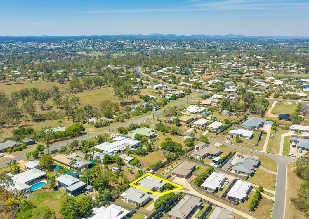 1/8 Wisteria Lane, SOUTHSIDE, QLD 4570, Southside - Image 1