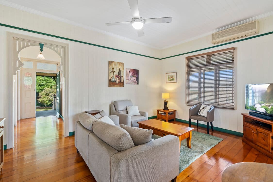 36 Morehead Avenue, NORMAN PARK, QLD 4170, Norman Park - Thumbnail 2