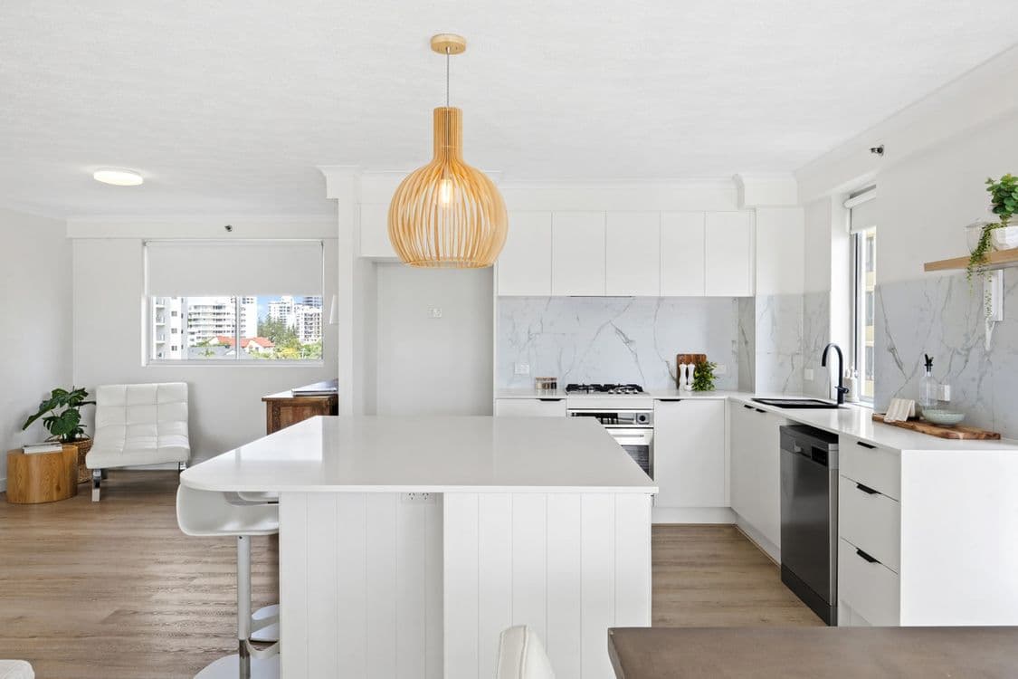 25/2894 Gold Coast Highway, Surfers Paradise, QLD 4217, Surfers Paradise - Thumbnail 4