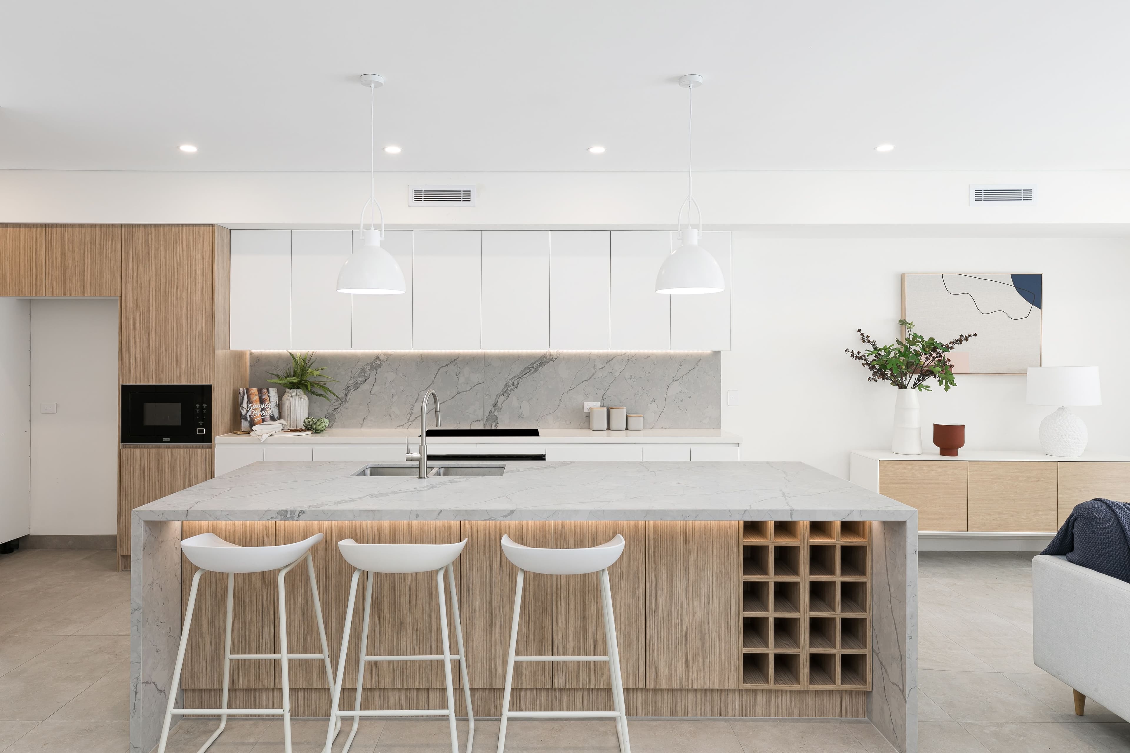 1/10 Winifred Avenue, CARINGBAH, Caringbah - Thumbnail 3
