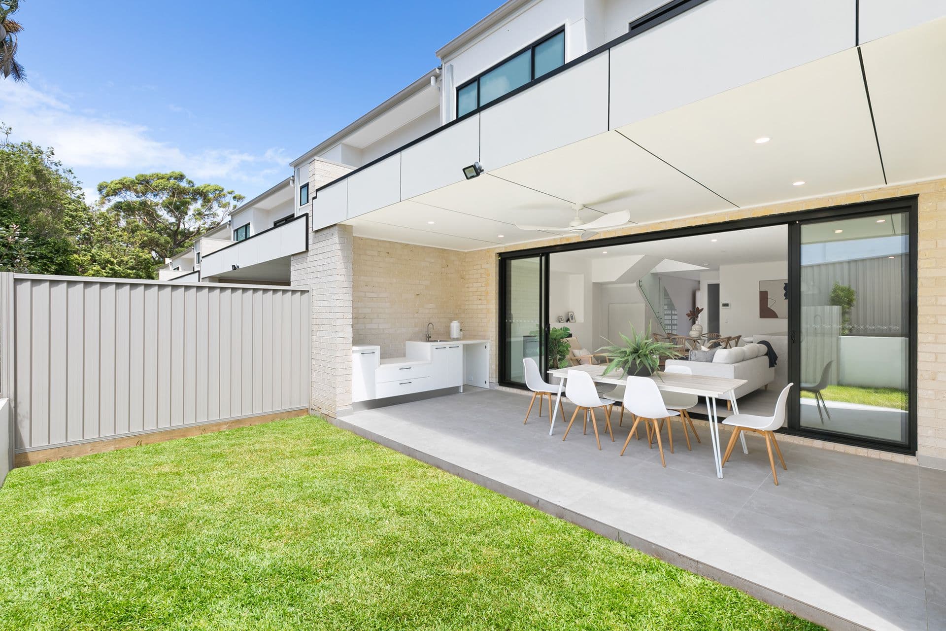 1/10 Winifred Avenue, CARINGBAH, Caringbah - Thumbnail 7