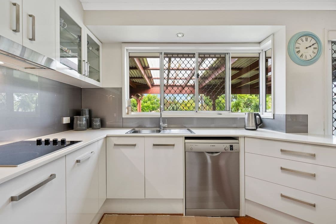 20 Wardoo Street, ASHMORE, QLD 4214, Ashmore - Thumbnail 3