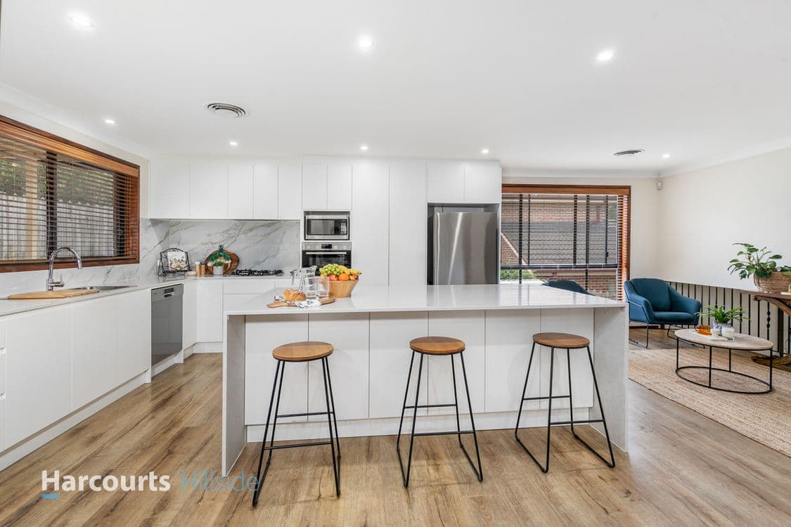 11 Monarch Close, ROUSE HILL, NSW 2155, Rouse Hill - Thumbnail 2