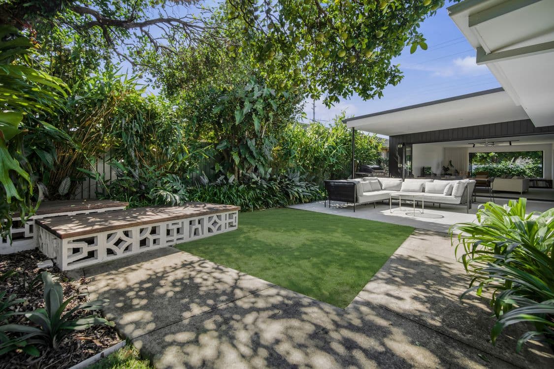 49 Rio Vista Boulevard, BROADBEACH WATERS, QLD 4218, Broadbeach Waters - Thumbnail 2