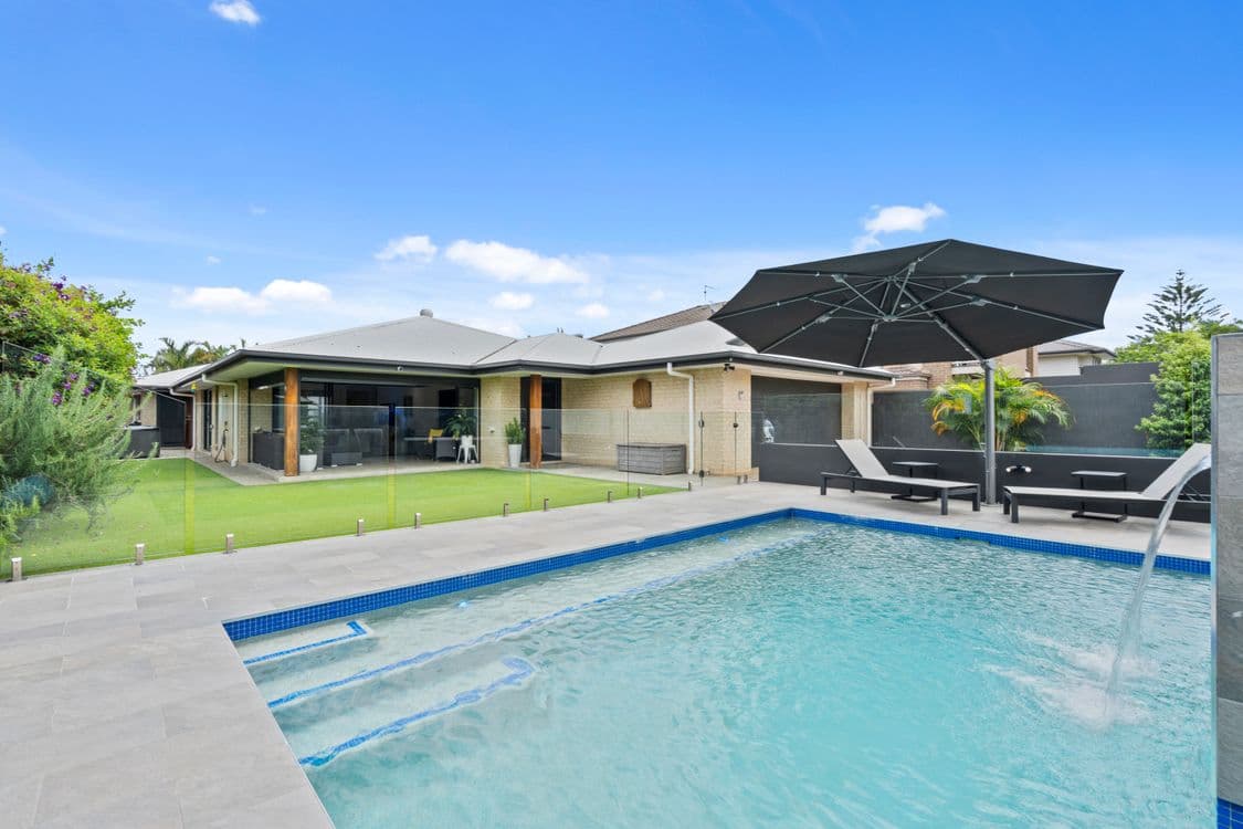 16 Nelson Road, WELLINGTON POINT, QLD 4160, Wellington Point - Thumbnail 2