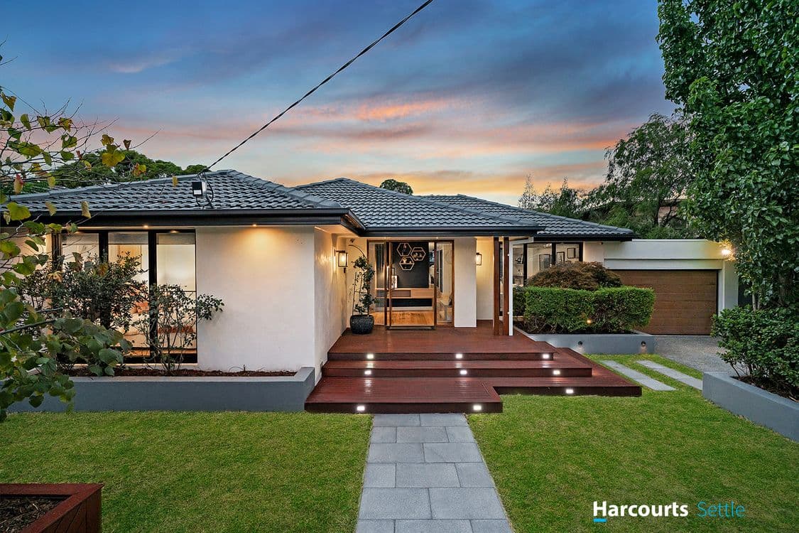 16 Jacaranda Road, WHEELERS HILL, VIC 3150, Wheelers Hill - Image 1