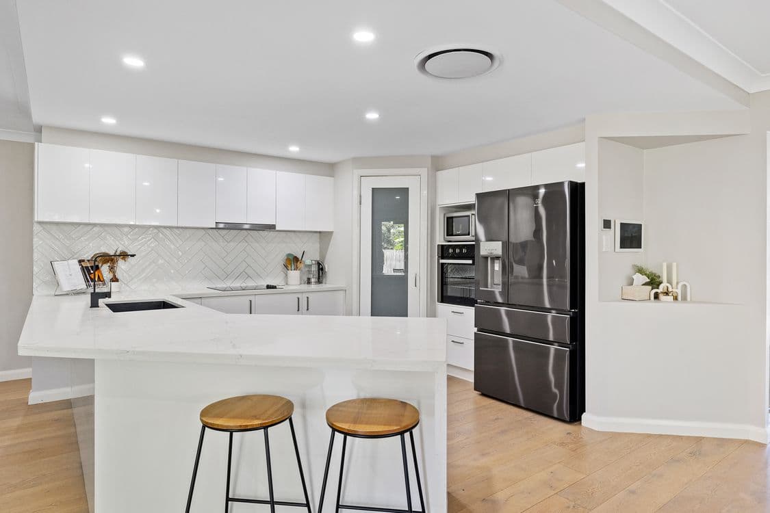 21 Manor Drive, WELLINGTON POINT, QLD 4160, Wellington Point - Thumbnail 4