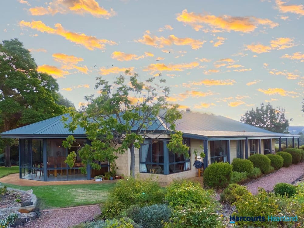 142 Tweed Road, BRIDGETOWN, WA 6255, Bridgetown - Thumbnail 2