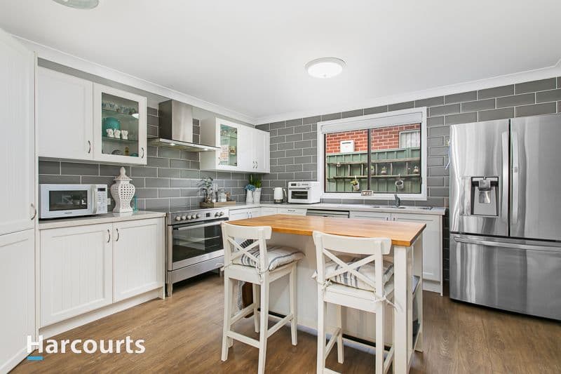 8 Todman Place, ST CLAIR, NSW 2759, St Clair - Thumbnail 2