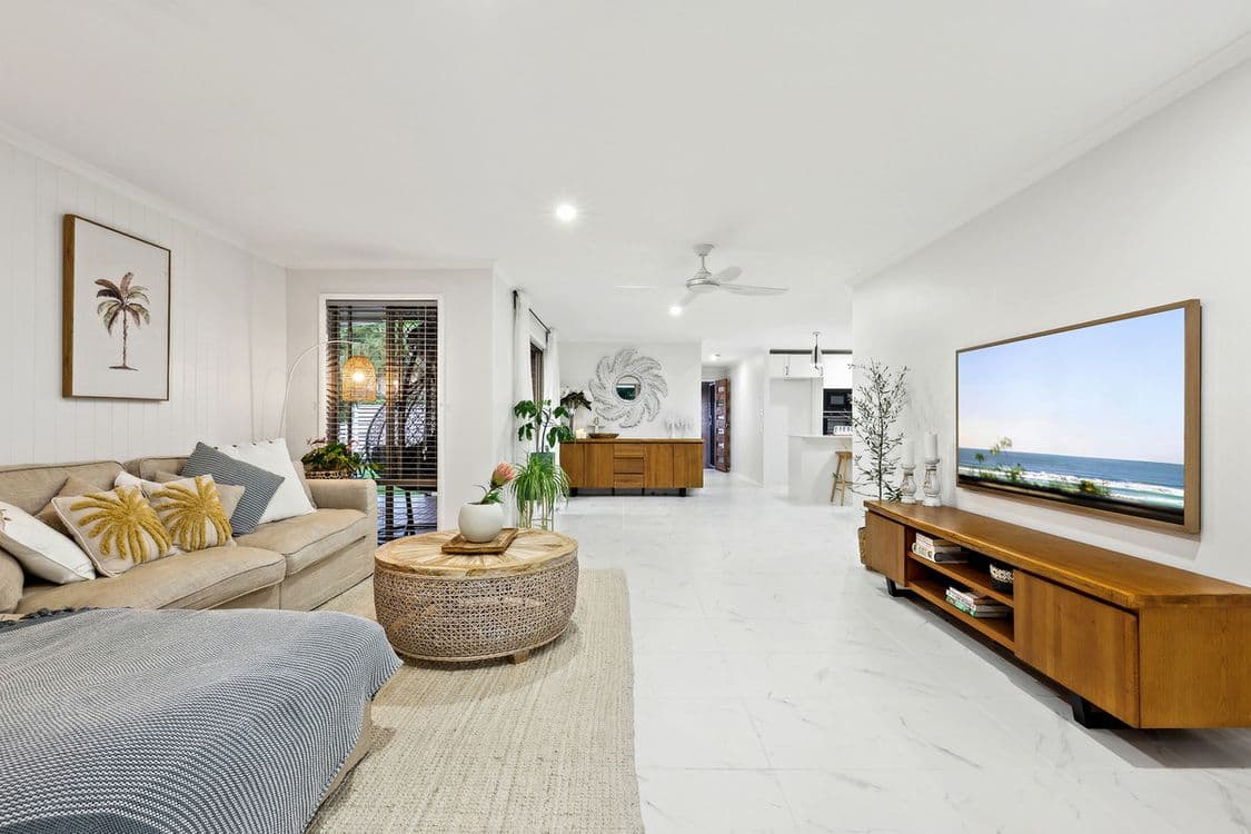 5 Parkside Circuit, Robina, QLD 4226, Robina - Thumbnail 3