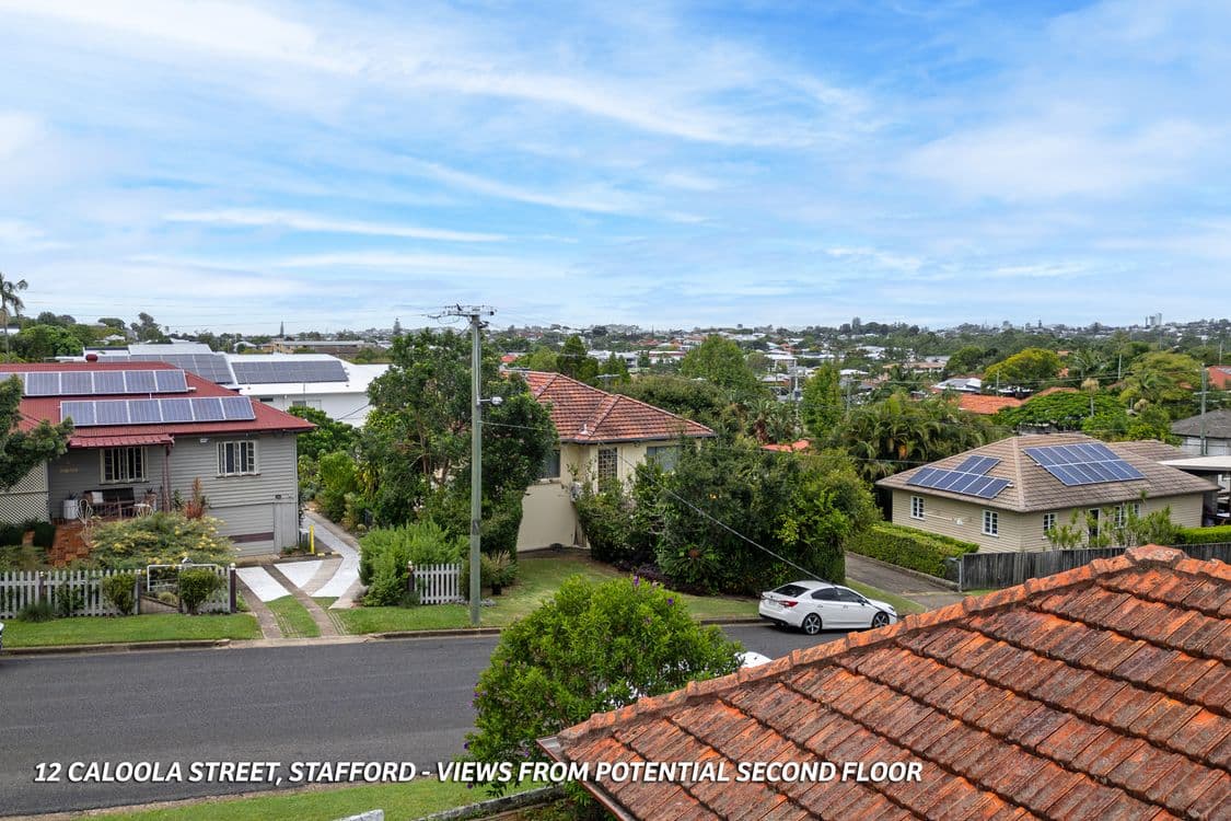 12 Caloola Street, STAFFORD, QLD 4053, Stafford - Thumbnail 2