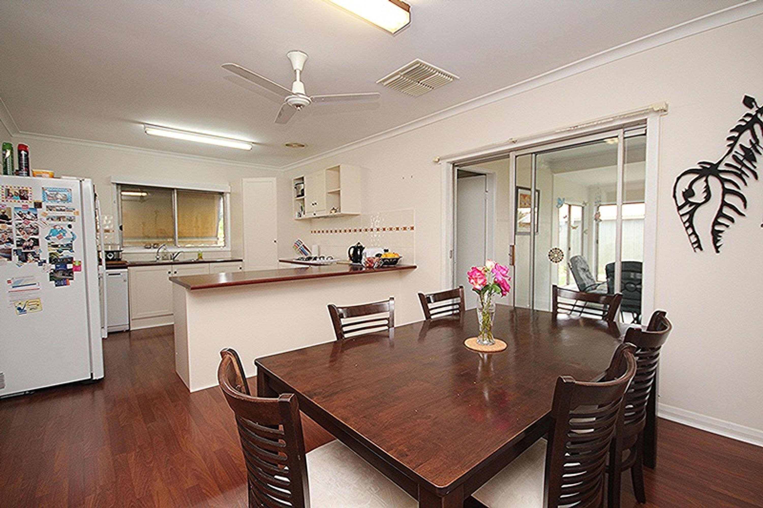 18 Park Street, Nhill VIC 3418, Nhill - Thumbnail 3