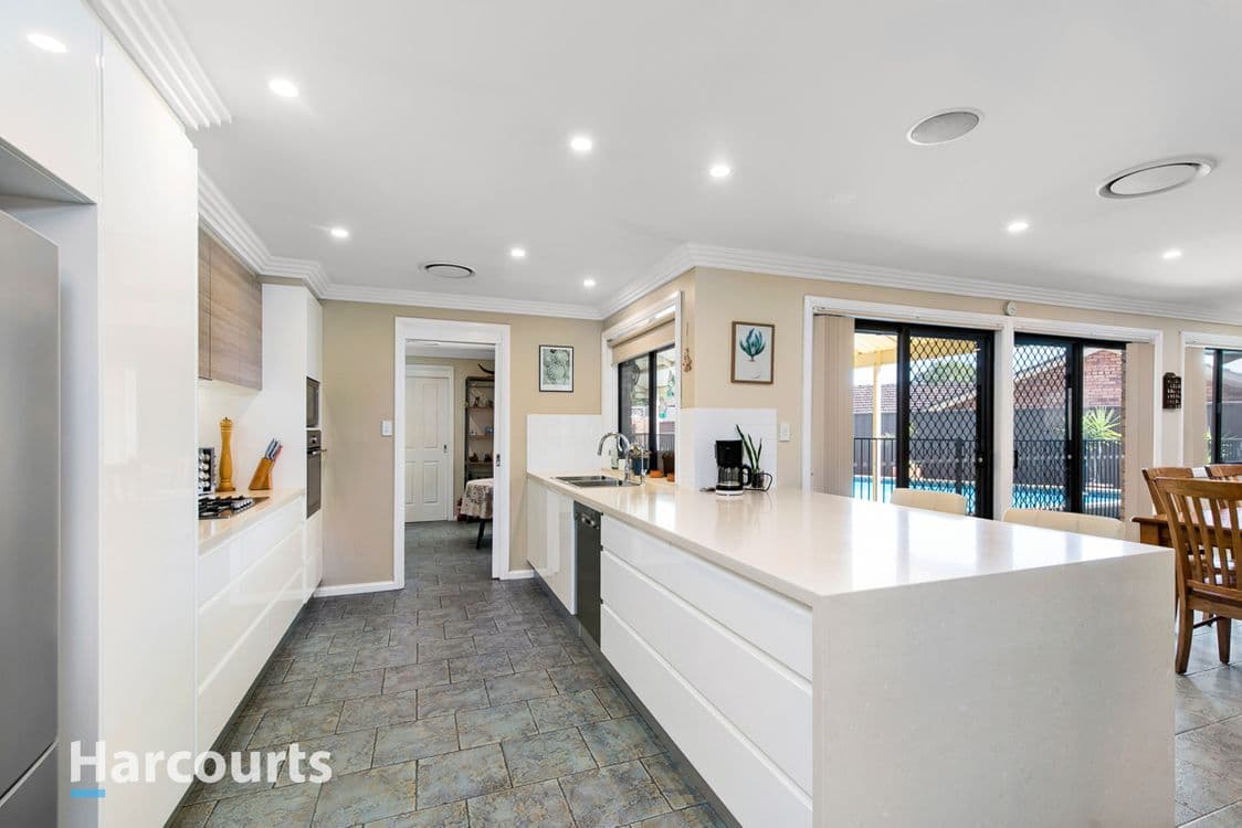 15 Mynah Close, ST CLAIR, NSW 2759, St Clair - Thumbnail 2