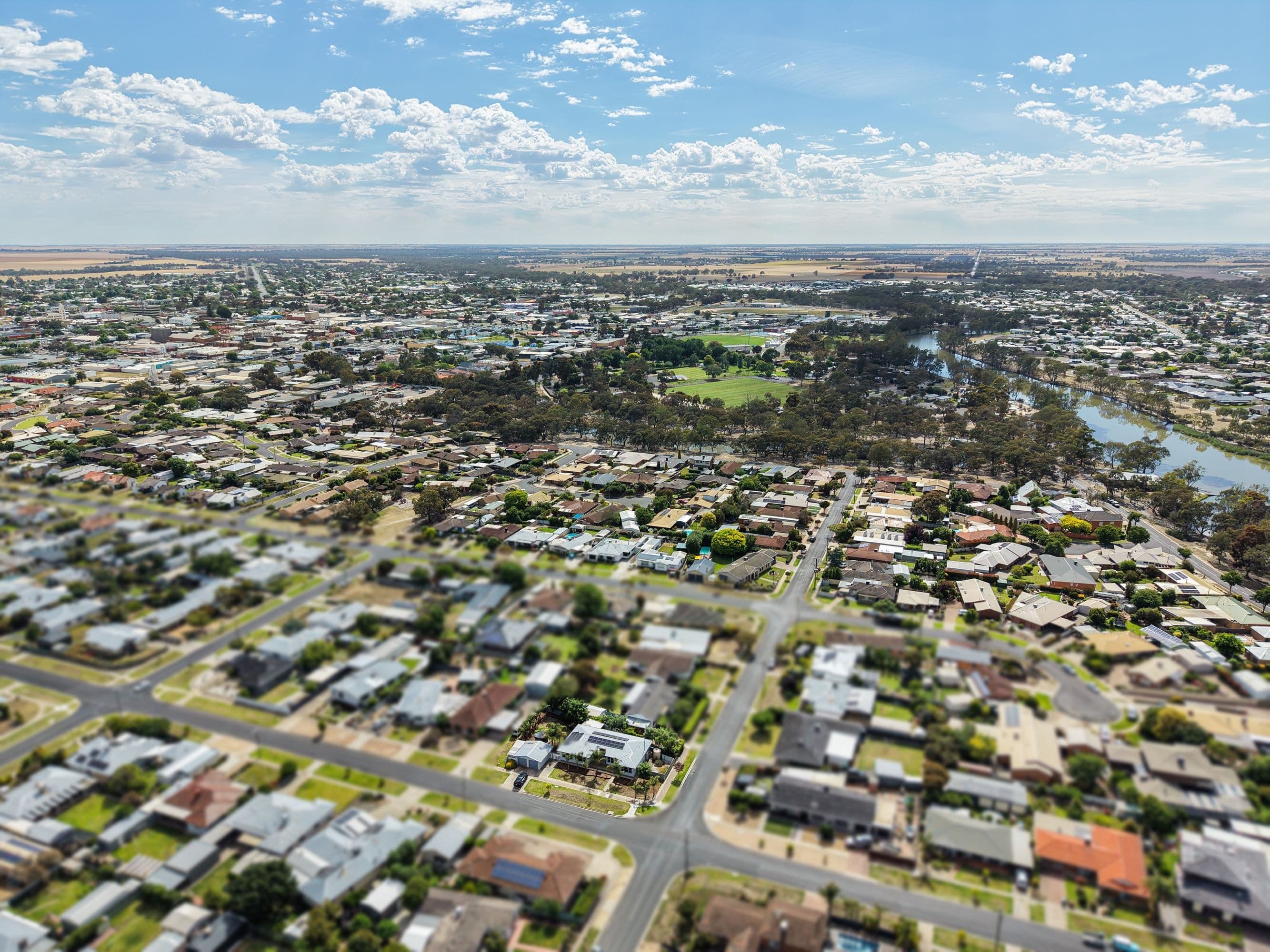 39 Rose Street, Horsham VIC 3400, Horsham - Thumbnail 2