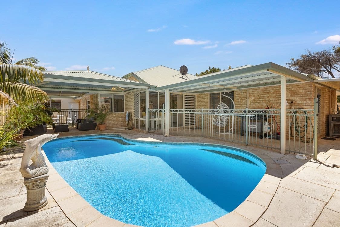 16 Horta Lane, SECRET HARBOUR, WA 6173, Secret Harbour - Image 1