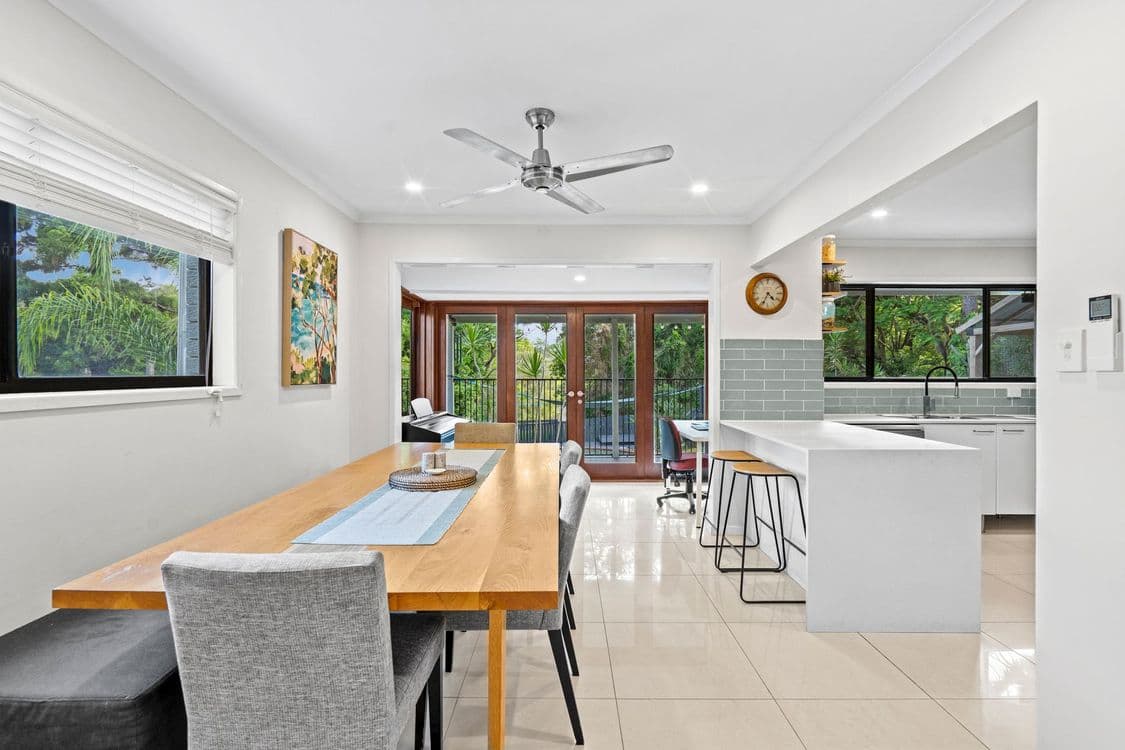 6 Eddystone Road, CORINDA, QLD 4075, Corinda - Image 1