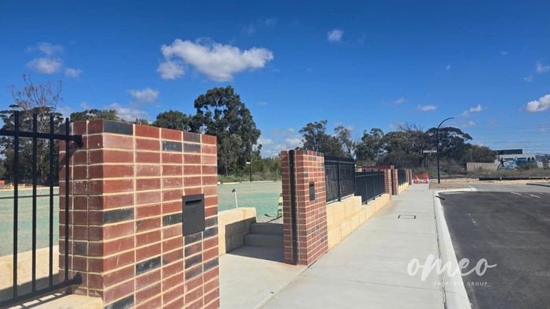 6 Titanium Boulevard, COCKBURN CENTRAL, Cockburn Central - Image 1