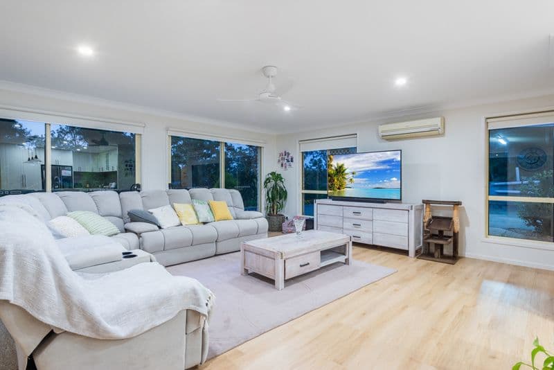 38 Shane Road, WILLOW VALE, QLD 4209, Willow Vale - Thumbnail 3