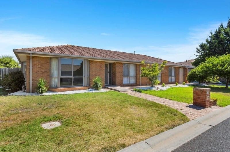 2 Lindenow Court, CRANBOURNE NORTH, Cranbourne North - Thumbnail 2