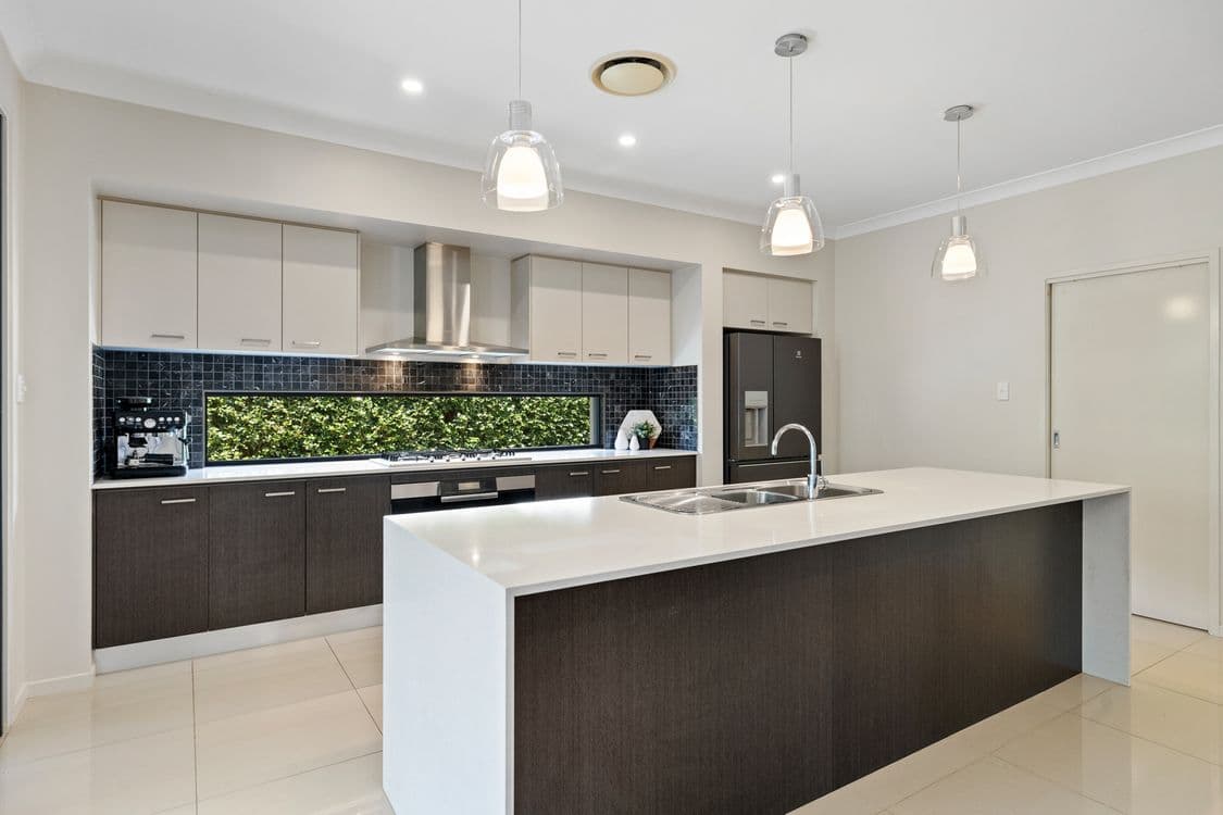 13 Peregian Close, MANLY WEST, QLD 4179, Manly West - Thumbnail 4