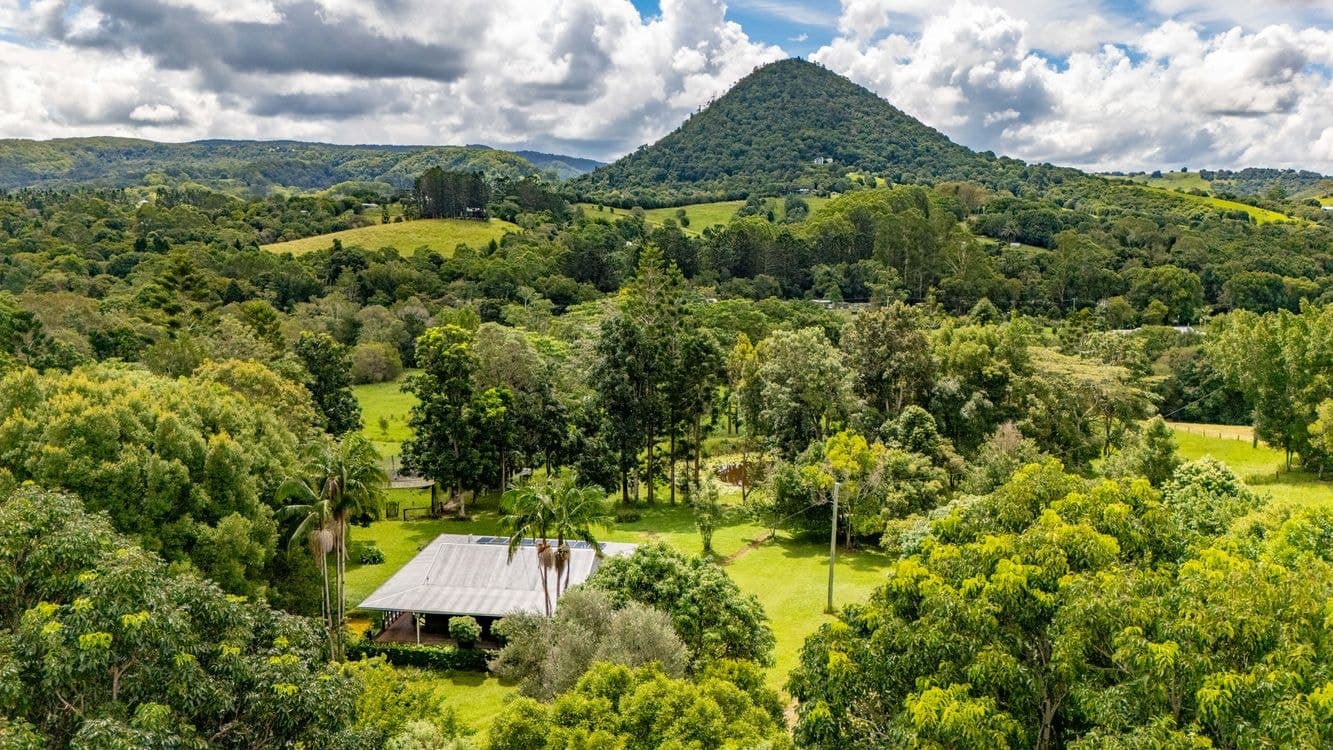 43 Mountain View Road, PINBARREN, QLD 4568, Pinbarren - Image 1