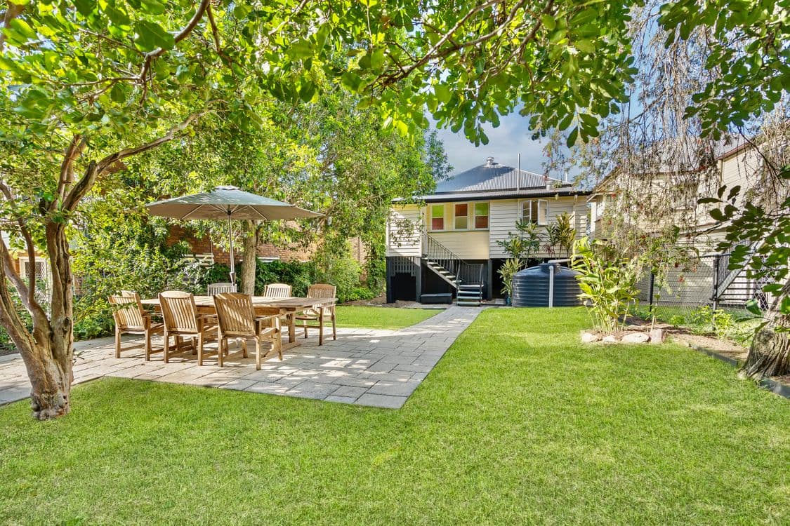 23 Avondale Avenue, ANNERLEY, QLD 4103, Annerley - Thumbnail 2