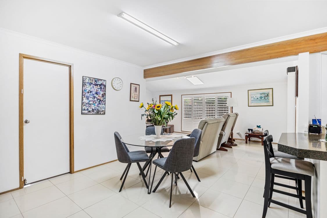 4 Arrowfield Court, CARSELDINE, QLD 4034, Carseldine - Thumbnail 6