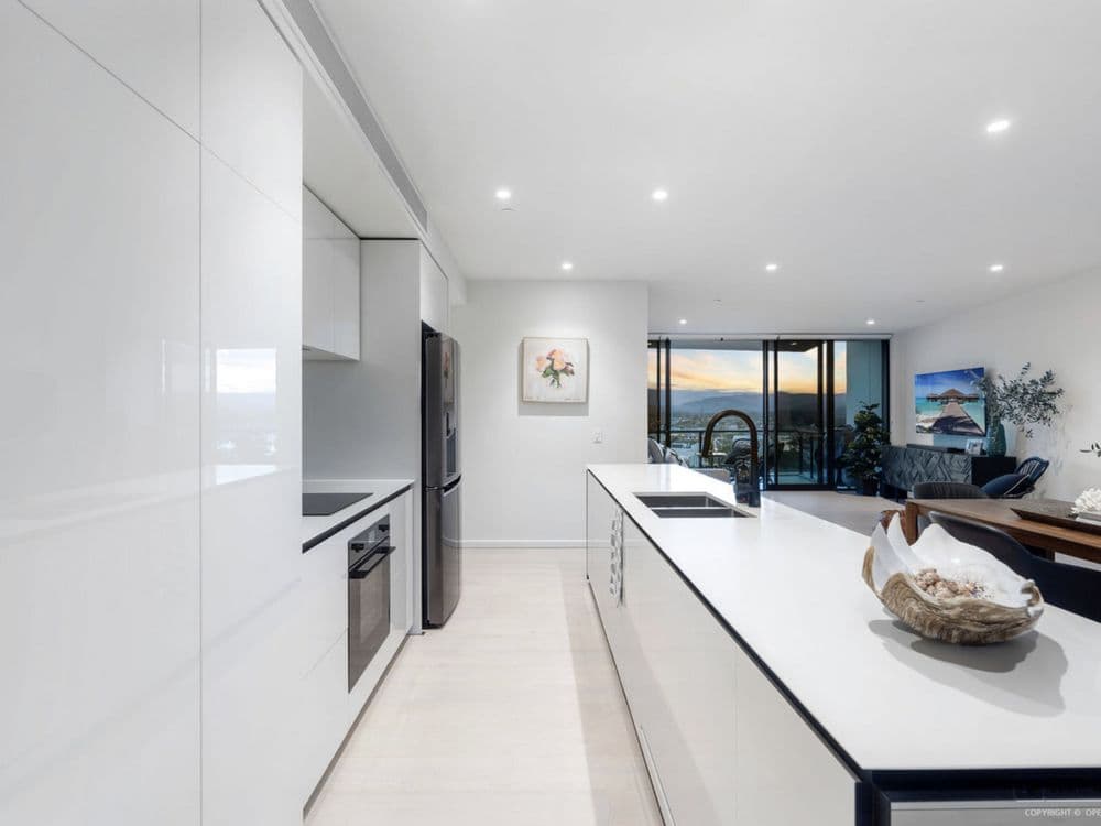 1705/1328 Gold Coast Highway, Palm Beach, QLD 4221, Palm Beach - Thumbnail 5