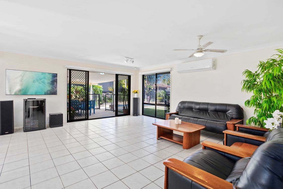 2 Peppertree Circuit, Robina, QLD 4226, Robina - Thumbnail 5