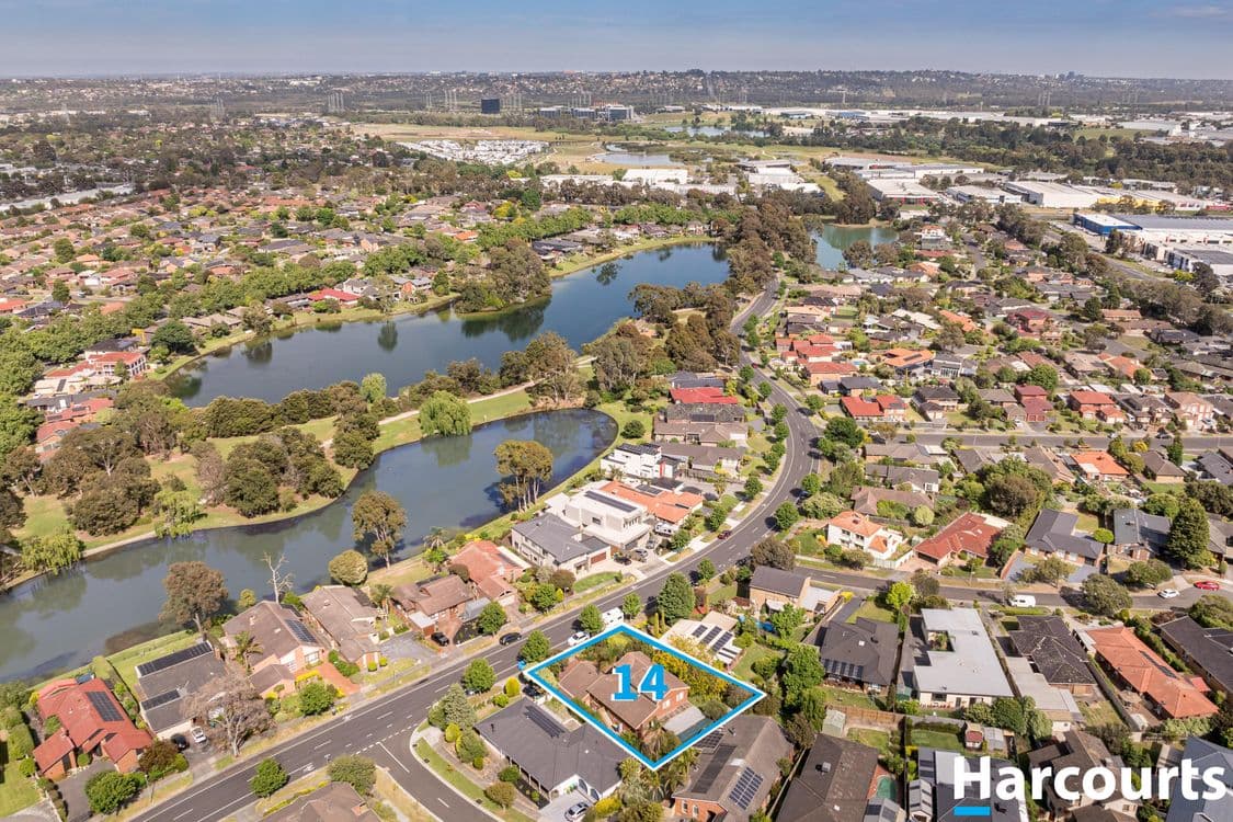 14 Lakeside Boulevard, ROWVILLE, VIC 3178, Rowville - Thumbnail 3